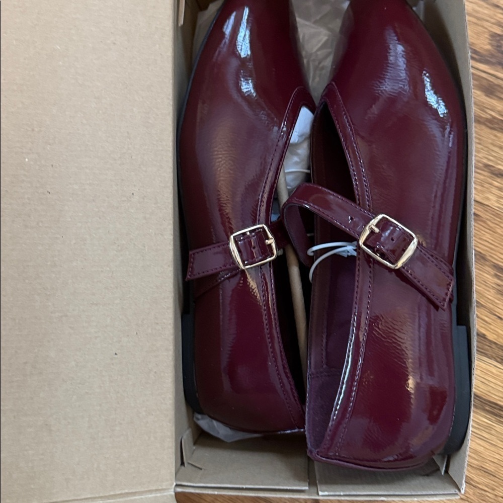 Elena Mary Jane Flats with Memory Foam Insole – A New day Burgundy - Picture 7 of 8